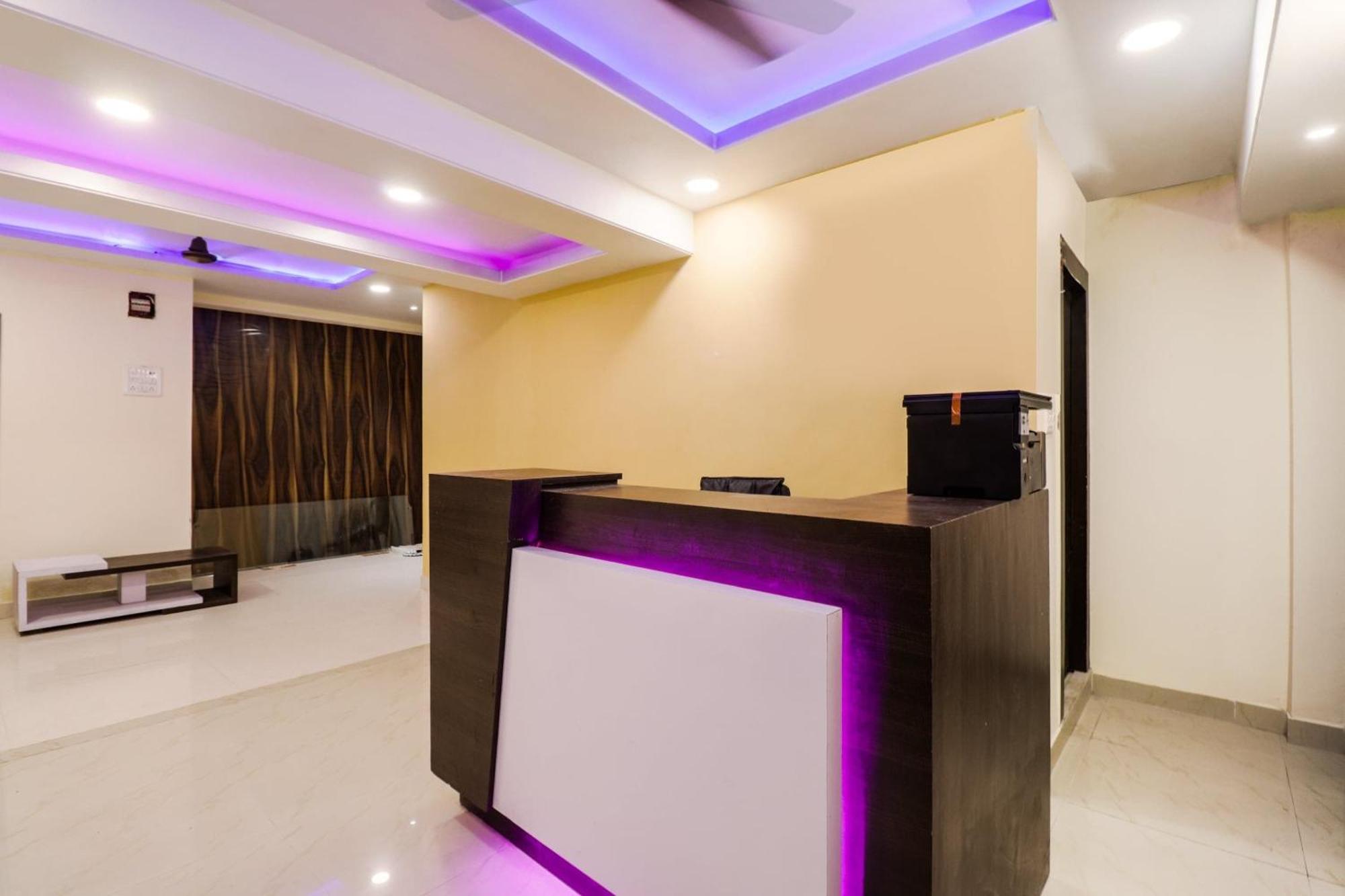 Hotel O Kuber Residency Near Birla Mandir Kolkata Exterior photo