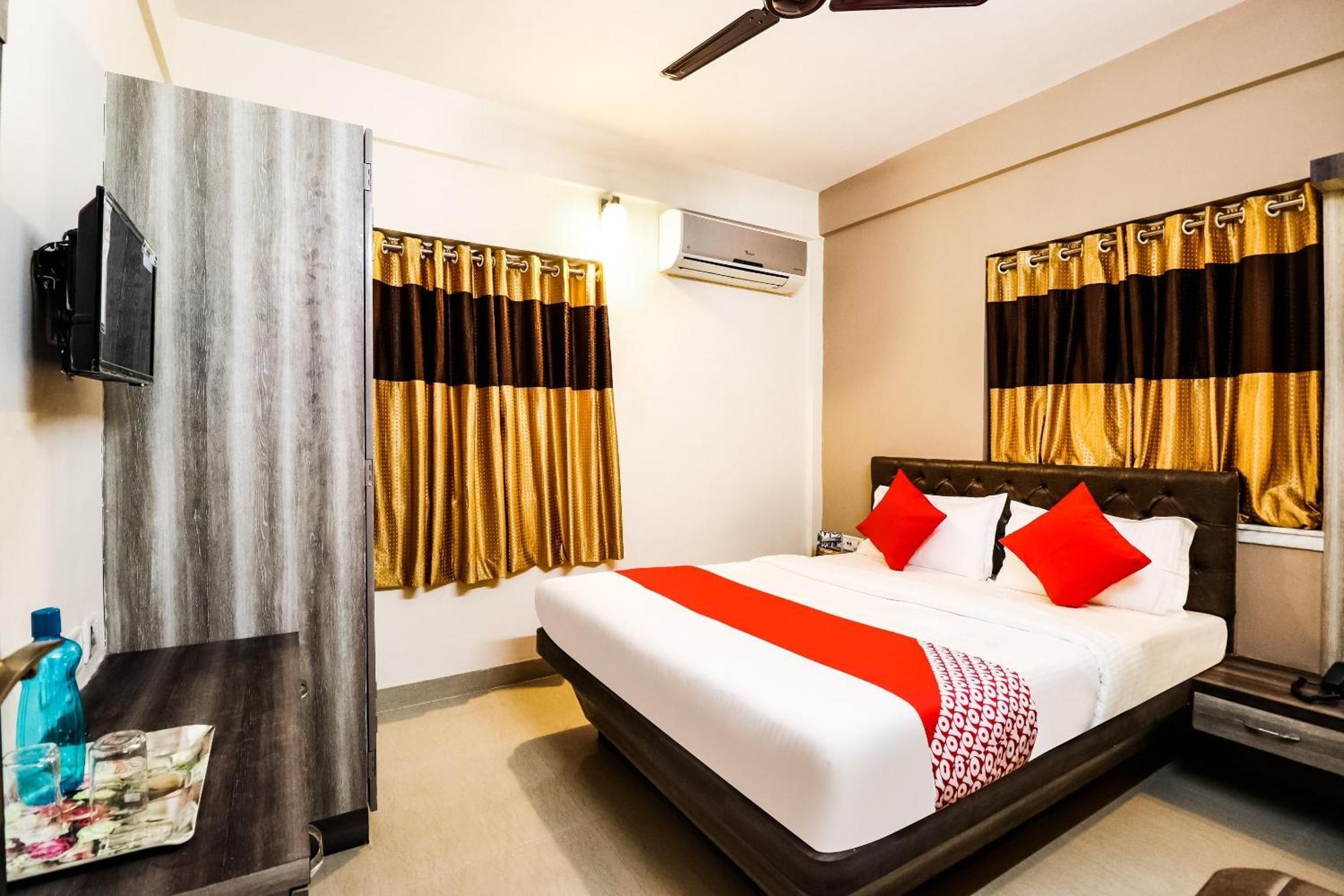 Hotel O Kuber Residency Near Birla Mandir Kolkata Exterior photo
